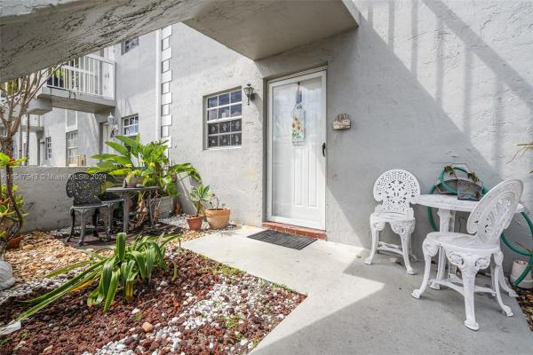 Monterey Village, 438 NE 210th Cir Ter #104-4B, Ives Estates, Florida 33179, image 3
