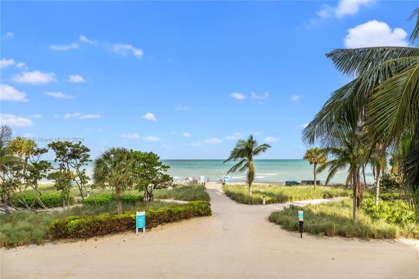Balmoral, 9801 Collins Ave #7V, Bal Harbour, Florida 33154, image 2
