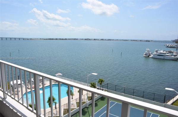 Brickell Harbour, 200 SE 15th Rd #7A, Miami, Florida 33129, image 1