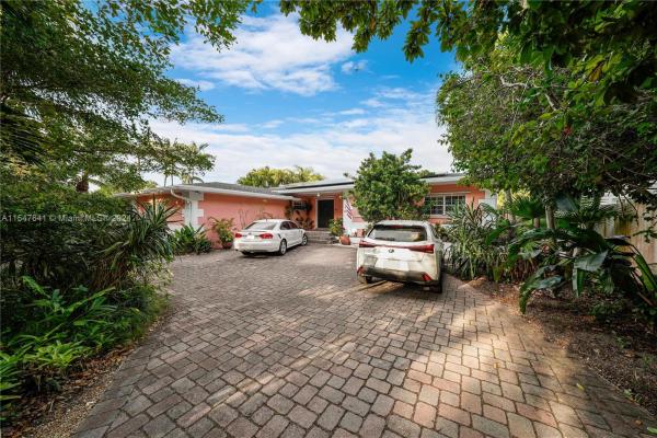 Bay Heights, 7 Samana Dr, Miami, Florida 33133, image 2