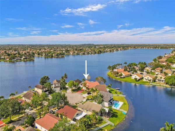 Keystone Lake, 18492 NW 24th St, Pembroke Pines, Florida 33029, image 1