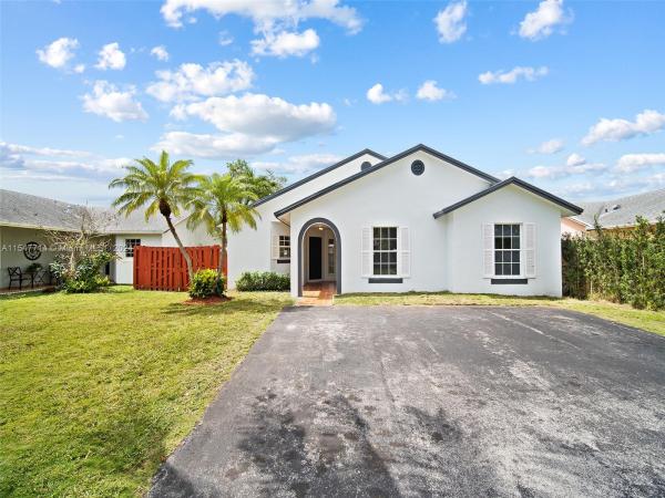 Princetonian By The Park, 24860 SW 127th Ct, Princeton, Florida 33032, image 3