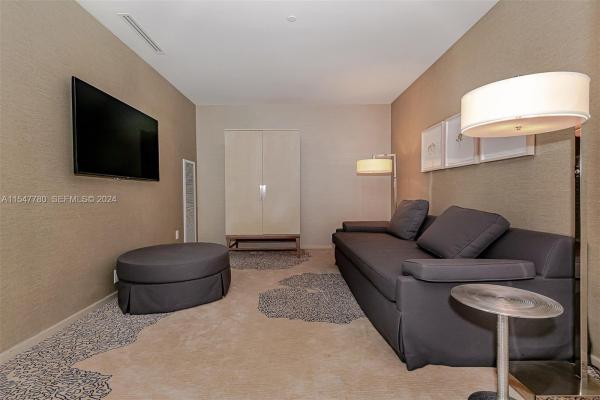Bal Harbour Center, 9703 Collins Ave #1001, Bal Harbour, Florida 33154, image 1