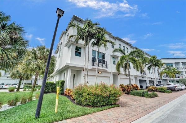 The Pointe At Middle River, 2900 NE 12th Ter #8, Oakland Park, Florida 33334, image 1