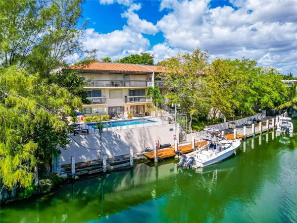 Futura Sansovino, 5201 Orduna Dr #5, Coral Gables, Florida 33146, image 1