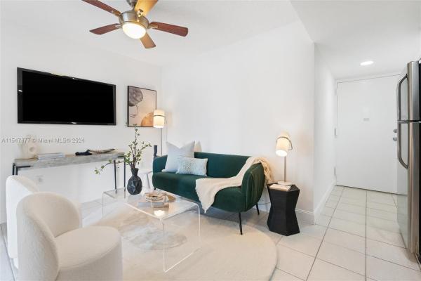 Normandy Shores Yacht & Country Club, 110 S Shore Dr #3G, Miami Beach, Florida 33141, image 3