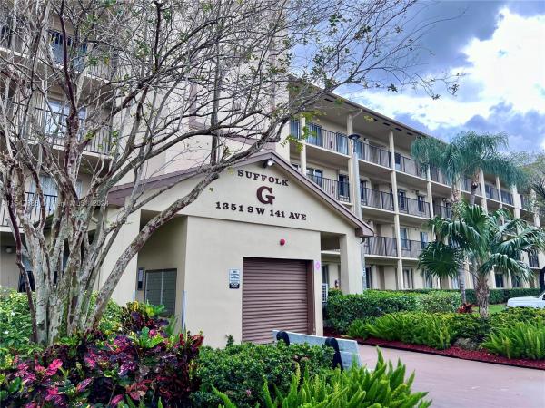 Suffolk At Century Village, 1351 SW 141st Ave #414G, Pembroke Pines, Florida 33027, image 1