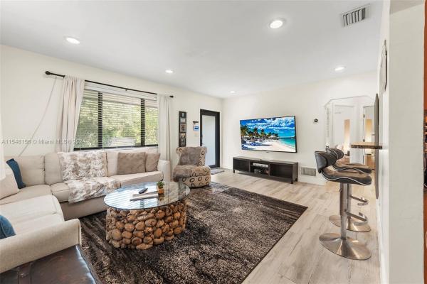 Shadowlawn, 70 NW 47th Ter, Miami, Florida 33127, image 3