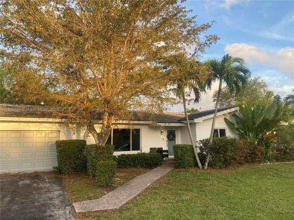 Pine Acres, 11723 SW 102nd Ct, Kendall, Florida 33176, image 1