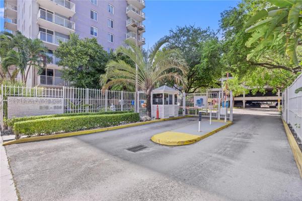 Madison Downtown, 850 N Miami Ave #W-1603, Miami, Florida 33136, image 2