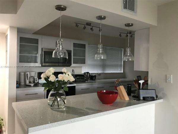 Parkview Plaza, 7300 Wayne Ave #408, Miami Beach, Florida 33141, image 1
