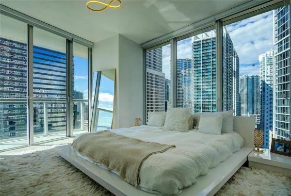 Icon Brickell Tower 2, 495 Brickell Ave #2111, Miami, Florida 33131, image 1