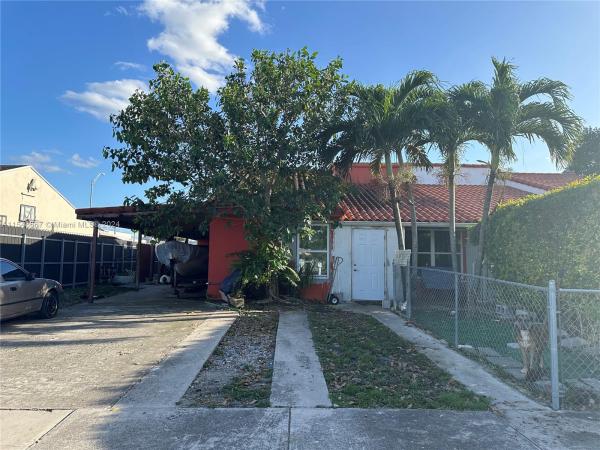 Grand Canal Homes, 9630 Grand Canal Dr #2, Fountainebleau, Florida 33174, image 1