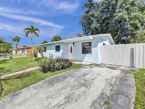 Cutler Ridge, 21401 SW 102nd Ave, Cutler Bay, Florida 33189, image 2