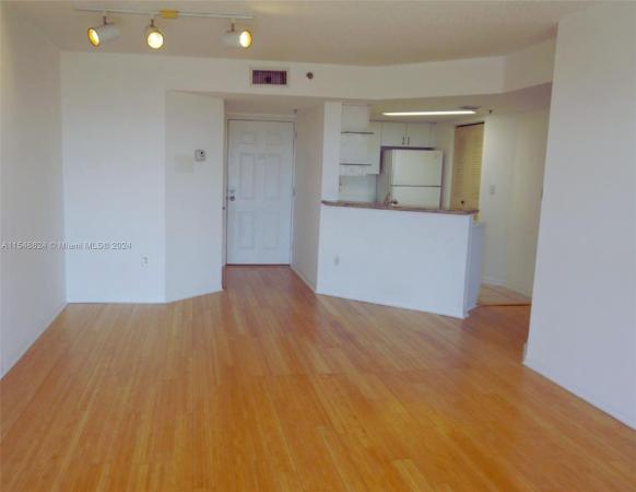 Gables Terrace, 2351 Douglas Rd #1010, Miami, Florida 33145, image 2