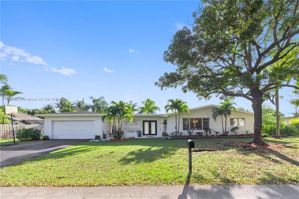 Pine Meadows, 13455 SW 100th Ct, Kendall, Florida 33176, image 1