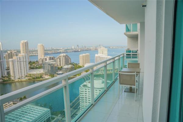 The Plaza On Brickell East, 950 Brickell Bay Dr #3506, Miami, Florida 33131, image 3