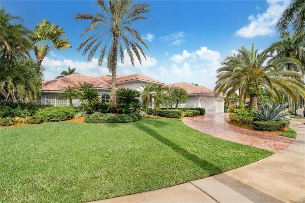 Princeton, 2495 Princeton Ct, Weston, Florida 33327, image 2