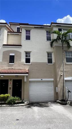 Poinciana Place, 5860 W Sample Rd #207, Lake Worth, Florida 33067, image 2