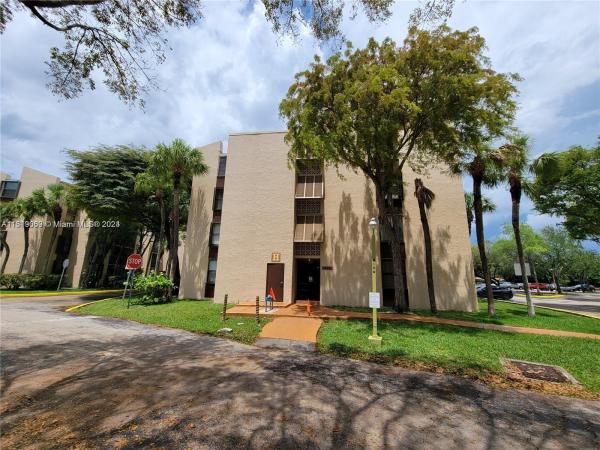 Promenade At Kendale Lakes, 14501 N Kendall Dr #412H, Kendall, Florida 33186, image 1