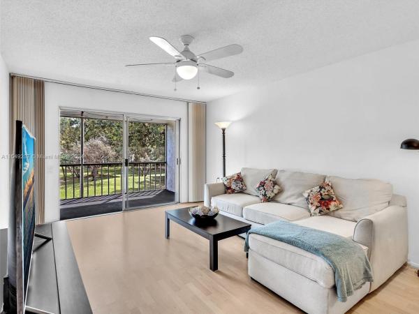 Bahama Village, 1212 Bahama Bnd #C2, Coconut Creek, Florida 33066, image 1