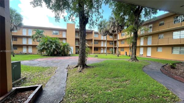 The Kensington, 1280 W 54th St #306B, Hialeah, Florida 33012, image 1
