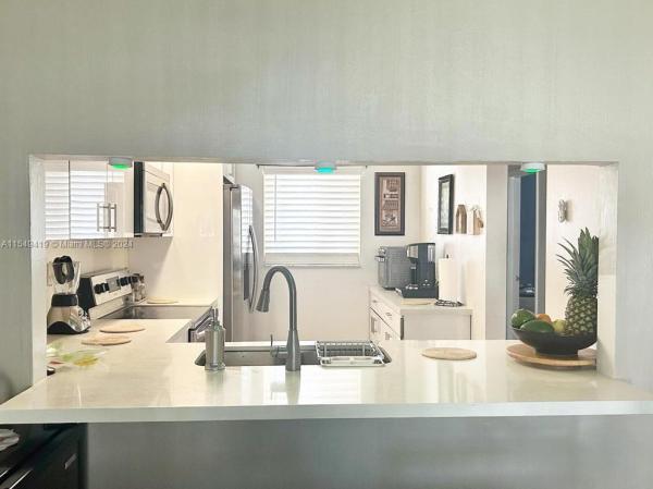 Omega, 7480 NW 17th St #201, Plantation, Florida 33313, image 2
