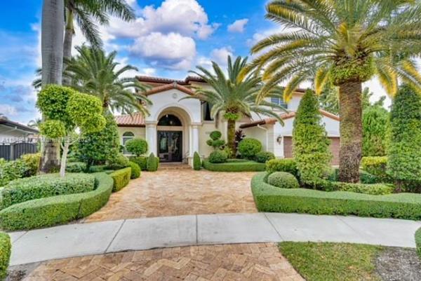 Silvercrest South, 15763 NW 80th Ave, Miami Lakes, Florida 33016, image 3