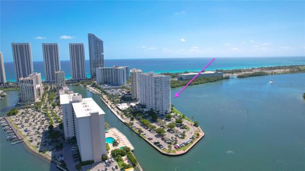 Arlen House West, 500 Bayview Dr #526, Sunny Isles Beach, Florida 33160, image 3