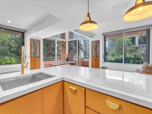 Grove Square, 2801 Florida Ave #216, Miami, Florida 33133, image 3