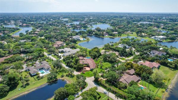 Windmill Ranch Estates, 2725 Windmill Ranch Rd, Weston, Florida 33331, image 2