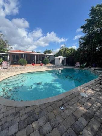 Grapeland, 2220 SW 14th St, Miami, Florida 33145, image 2