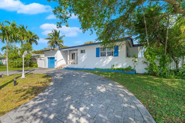 Alameda, 6207 SW 10th St, West Miami, Florida 33144, image 2