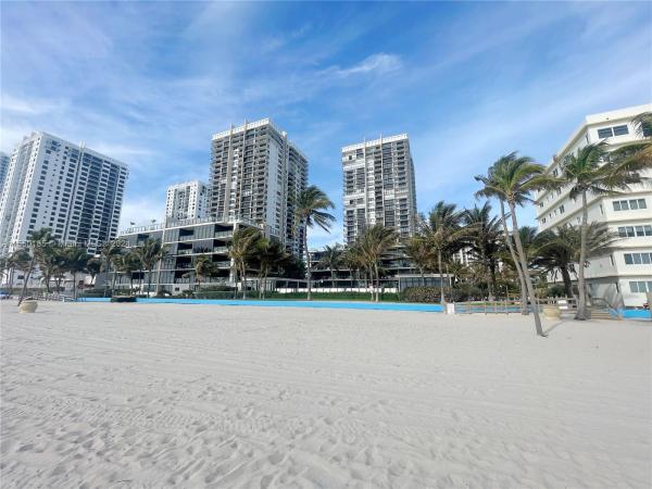Grenoble At Quadomain, 2101 S Ocean Dr #1704, Hollywood, Florida 33019, image 1