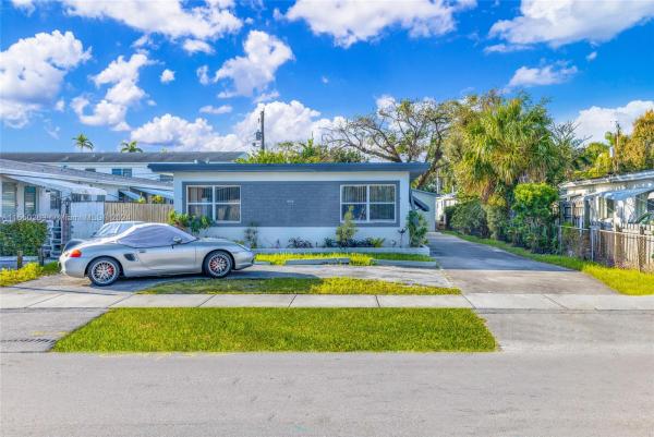 St James Park West, 1838 Mckinley St, Hollywood, Florida 33020, image 3