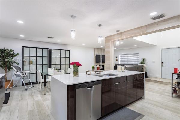 Wedgewood Estates, 11 NW 110th Ave, Plantation, Florida 33324, image 1