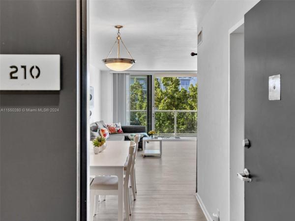 Mirador South 1000, 1000 West Ave #210, Miami Beach, Florida 33139, image 1