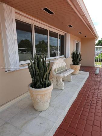 Miller Heights, 9630 SW 47th St, Olympia Heights, Florida 33165, image 3