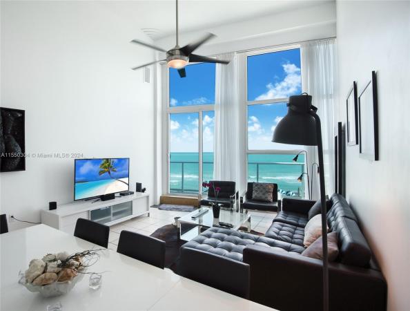 Castle Beach Club, 5445 Collins Ave #M14, Miami Beach, Florida 33140, image 2
