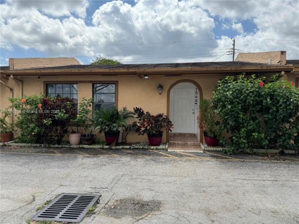 Cedar Villas, 7948 Pembroke Rd #7948, Miramar, Florida 33023, image 1