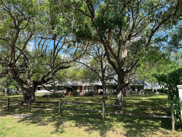 Bay Ridge Estates, 13125 SW 63rd Ave, Pinecrest, Florida 33156, image 1