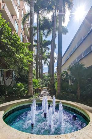 Cite On The Bay East, 2000 N Bayshore Dr #613, Miami, Florida 33137, image 2