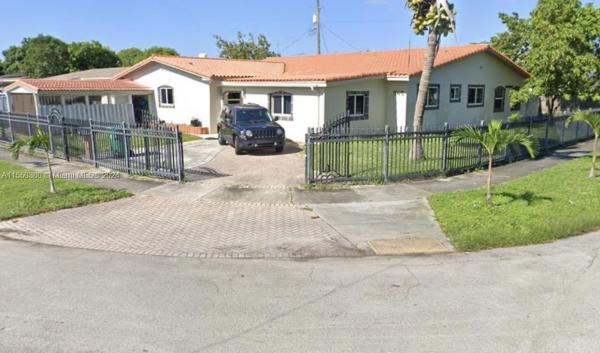 Highland Manor, North Miami Beach, Florida 33162, image 1