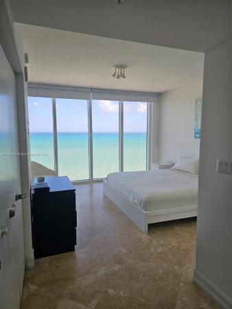 La Perla, Sunny Isles Beach, Florida 33160, image 1