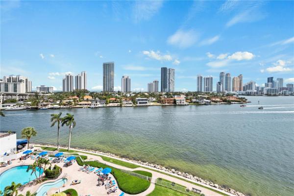 Mystic Pointe Tower 200, 19101 NE 36th Ct #911, Aventura, Florida 33180, image 1