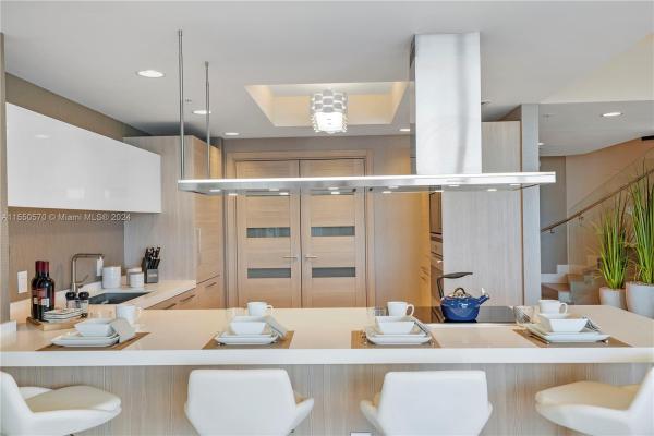 The Reserve At Marina Palms, 17111 Biscayne Blvd #2111, North Miami Beach, Florida 33160, image 2