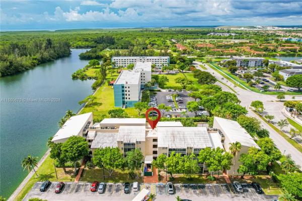 The Cove, 21133 SW 85th Ave #107, Cutler Bay, Florida 33189, image 2