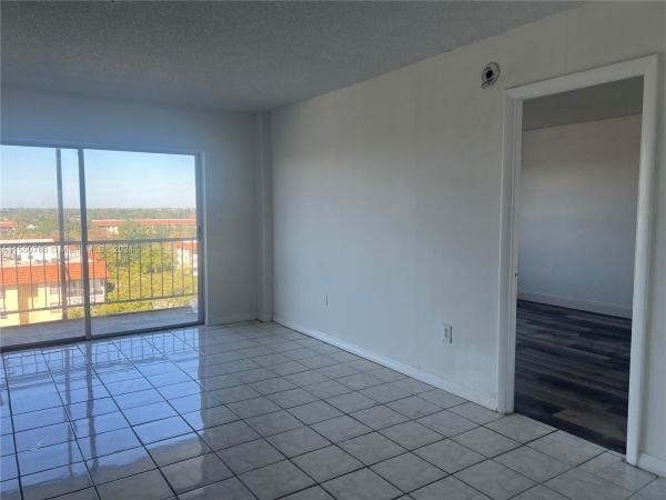 The Manors Of Inverrary, 4174 Inverrary Dr #903, Lauderhill, Florida 33319, image 1
