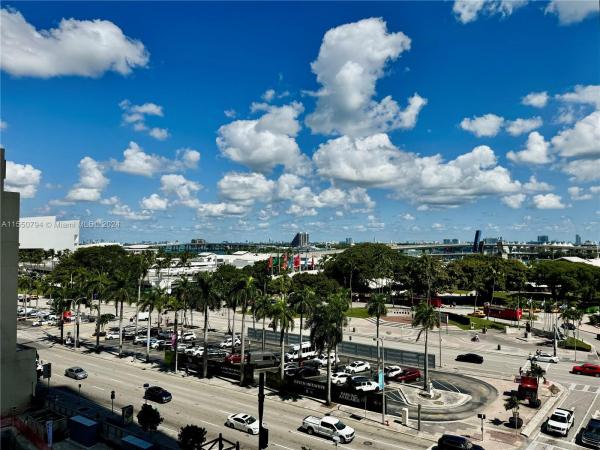Vizcayne North, 244 Biscayne Blvd #606, Miami, Florida 33132, image 3