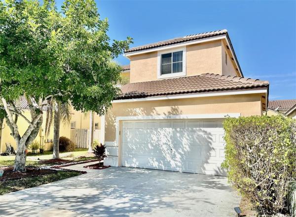 Savannah Falls, 1031 Briar Ridge Rd, Weston, Florida 33327, image 1